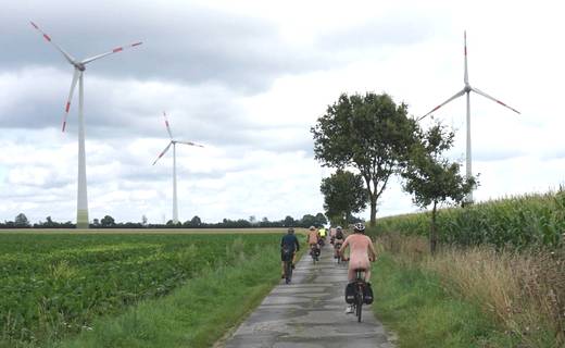 <br>Faire du vélo sous les éoliennes est normal à Münsterland